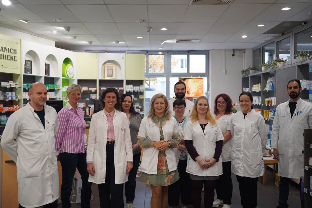 Kranich Apotheke Team